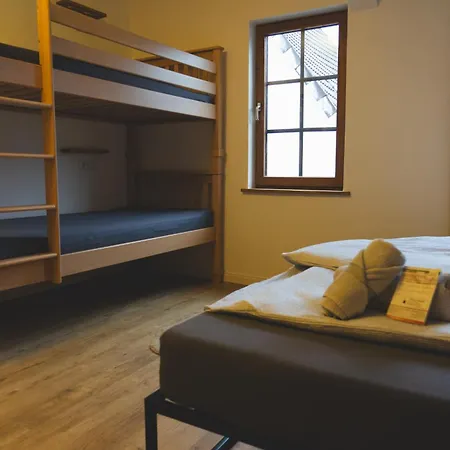 Hostel Altstadt Quartier *